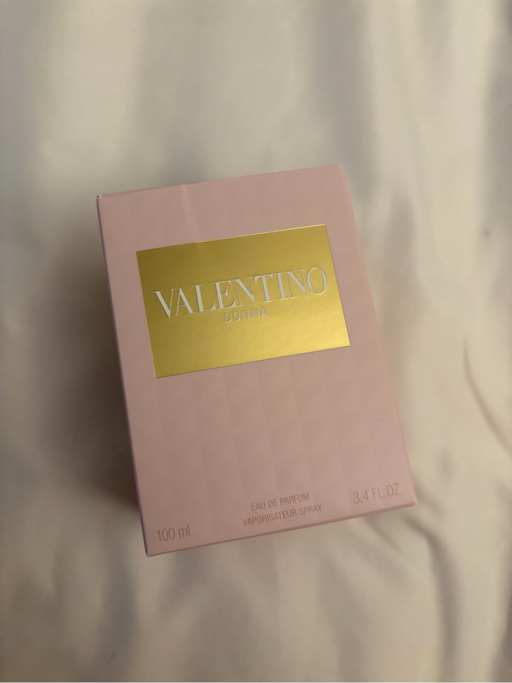 NIB Valentino Pink Box with Gold Logo - Picture 2 of 5